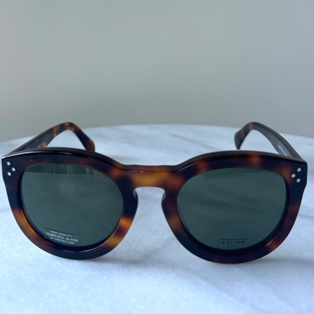 Brand New Celine Brown Tortoise Sunglasses CL 41801/S w/ stickers still attached